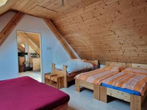 Pronájem rodinného domu, Slavče, 160 m2