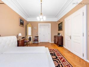 Pronájem bytu 4+1, Praha - Josefov, Pařížská, 184 m2