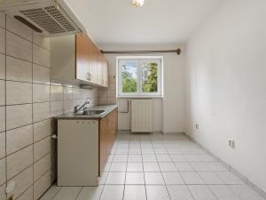 Prodej bytu 2+1, Jince, Čenkovská, 72 m2