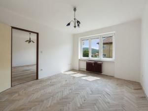 Prodej bytu 2+1, Jince, Čenkovská, 72 m2