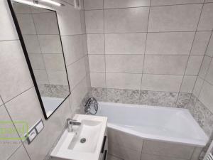 Pronájem bytu 3+1, Praha - Stodůlky, Neustupného, 73 m2