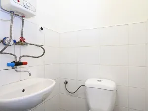 Pronájem obchodního prostoru, Praha - Smíchov, Arbesovo náměstí, 35 m2