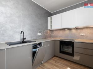 Prodej bytu 2+1, Ostrava - Poruba, Sokolovská, 54 m2