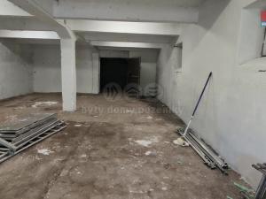 Pronájem výrobních prostor, Orlová - Poruba, Nádražní, 133 m2