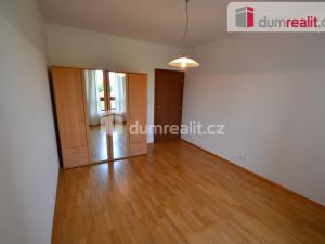 Pronájem bytu 2+kk, Praha - Libeň, Podvinný mlýn, 68 m2