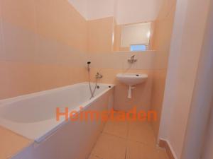 Pronájem bytu 2+1, Karviná - Nové Město, Čapkova, 56 m2