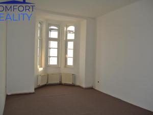 Pronájem bytu 4+1, Opava - Předměstí, Olomoucká, 100 m2