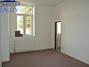 Pronájem bytu 4+1, Opava - Předměstí, Olomoucká, 100 m2