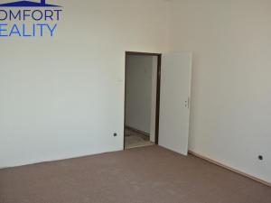 Pronájem bytu 4+1, Opava - Předměstí, Olomoucká, 100 m2