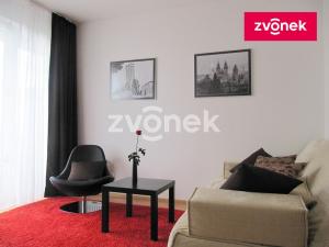 Pronájem bytu 1+kk, Praha - Pitkovice, Májovková, 36 m2