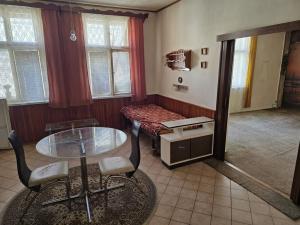 Pronájem bytu 3+kk, Kladno, Saskova, 60 m2