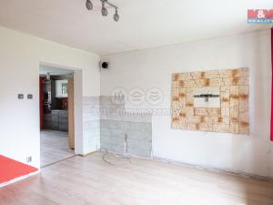 Prodej bytu 3+1, Cvikov - Cvikov II, Komenského, 61 m2