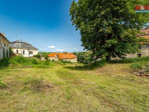 Prodej pozemku pro bydlení, Zvoleněves, 18484 m2