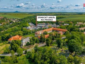 Prodej pozemku pro bydlení, Zvoleněves, 18484 m2
