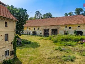 Prodej pozemku pro bydlení, Zvoleněves, 18484 m2