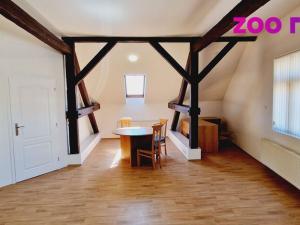 Pronájem bytu 3+kk, Chomutov, Nerudova, 107 m2