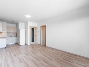 Pronájem bytu 2+kk, Praha - Zličín, Halenkovská, 51 m2