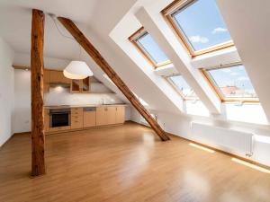 Pronájem bytu 2+kk, Olomouc, Masarykova třída, 81 m2
