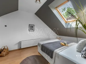 Prodej rodinného domu, Semice, 203 m2