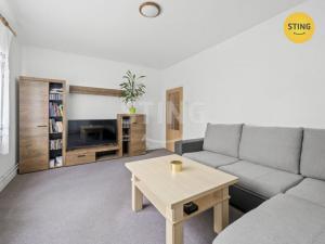 Prodej bytu 2+1, Nová Role, Tovární, 60 m2