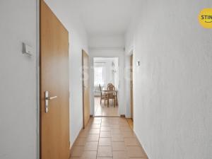 Prodej bytu 2+1, Nová Role, Tovární, 60 m2