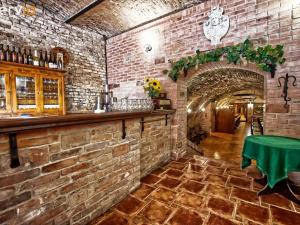 Prodej vinného sklepa, Dolní Dunajovice, Hlavní, 500 m2