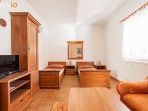 Prodej vinného sklepa, Dolní Dunajovice, Hlavní, 500 m2
