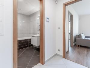Pronájem bytu 2+kk, Praha - Vysočany, Na Balkáně, 51 m2
