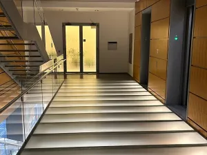 Pronájem kanceláře, Praha - Nové Město, Karlovo náměstí, 284 m2