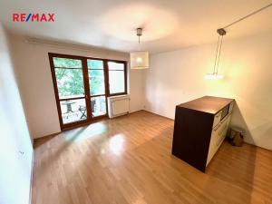 Pronájem bytu 2+kk, Praha - Záběhlice, Podle náhonu, 46 m2