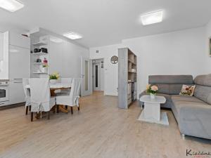 Prodej bytu 2+kk, Zlín - Malenovice, třída Svobody, 64 m2
