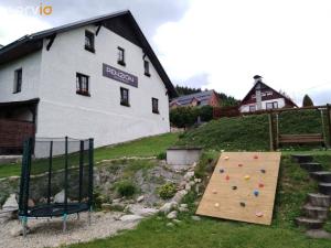 Prodej apartmánu, Staré Město - Chrastice, 274 m2