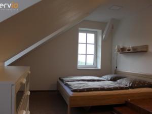 Prodej apartmánu, Staré Město - Chrastice, 274 m2