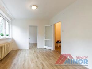 Pronájem bytu 2+1, Slaný, Mírová, 49 m2