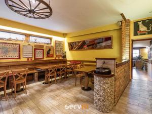 Prodej apartmánu, Mutěnice, Hodonínská, 258 m2