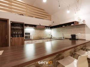 Prodej apartmánu, Mutěnice, Hodonínská, 258 m2