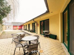 Prodej apartmánu, Mutěnice, Hodonínská, 258 m2