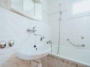 Pronájem bytu 2+1, Otrokovice, Nádražní, 56 m2