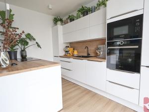 Prodej bytu 3+kk, Praha - Vršovice, Dukelská, 63 m2