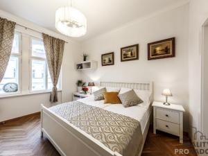 Pronájem bytu 2+kk, Praha - Holešovice, Ovenecká, 41 m2