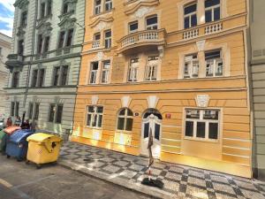 Pronájem bytu 2+kk, Praha - Holešovice, Ovenecká, 41 m2