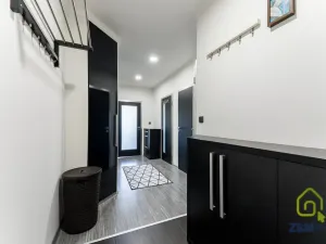 Prodej bytu 3+kk, Březová, Hlavní, 94 m2