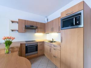 Pronájem bytu 2+kk, Praha - Stodůlky, Petržílkova, 54 m2