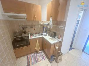 Pronájem bytu 1+kk, Praha - Nusle, Na Veselí, 28 m2