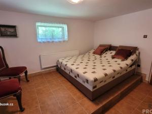 Prodej rodinného domu, Suchdol, 210 m2