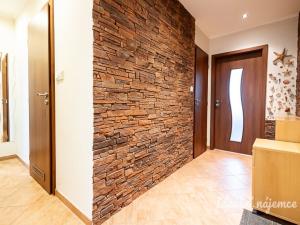 Pronájem bytu 3+kk, Praha - Kobylisy, Šimůnkova, 61 m2