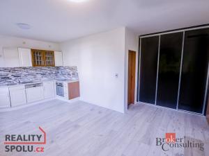Pronájem bytu 2+kk, Jesenice, Mezi Domy, 42 m2