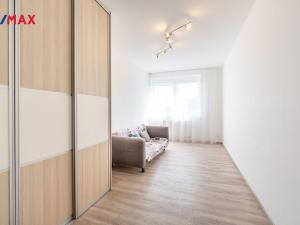 Pronájem bytu 4+kk, Praha - Dolní Měcholupy, Honzíkova, 140 m2