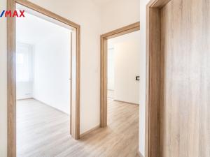 Pronájem bytu 4+kk, Praha - Dolní Měcholupy, Honzíkova, 140 m2
