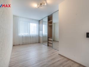 Pronájem bytu 4+kk, Praha - Dolní Měcholupy, Honzíkova, 140 m2